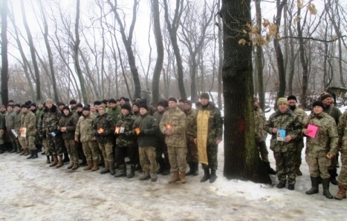 Різдвяні свята святкував «не в царській палаті, а межи солдати».(ФОТО)